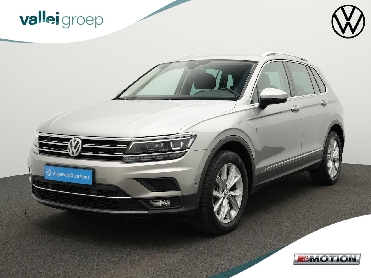 Volkswagen Tiguan - Highline 2.0 TSI 180 pk DSG 4Motion | LED Plus Koplampverlichting | Driving Mode Selection - AutoWereld.nl