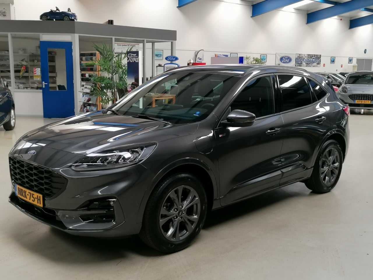 Ford Kuga - 2.5 PHEV ST-Line X 2.5 PHEV ST-Line X (trekhaak) - AutoWereld.nl