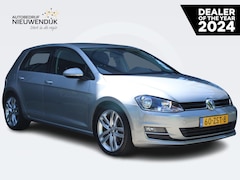 Volkswagen Golf - 1.4 TSI 120PK Highline / CRUISE / CLIMATE / ELEKTRONISCHE PARKEERREM / RADIO-CD SPELER / A