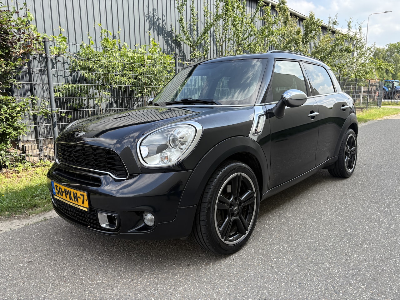 MINI Countryman - Mini 1.6 Cooper S Chili / AUTOMAAT / NAVI / PANORAMADAK - AutoWereld.nl