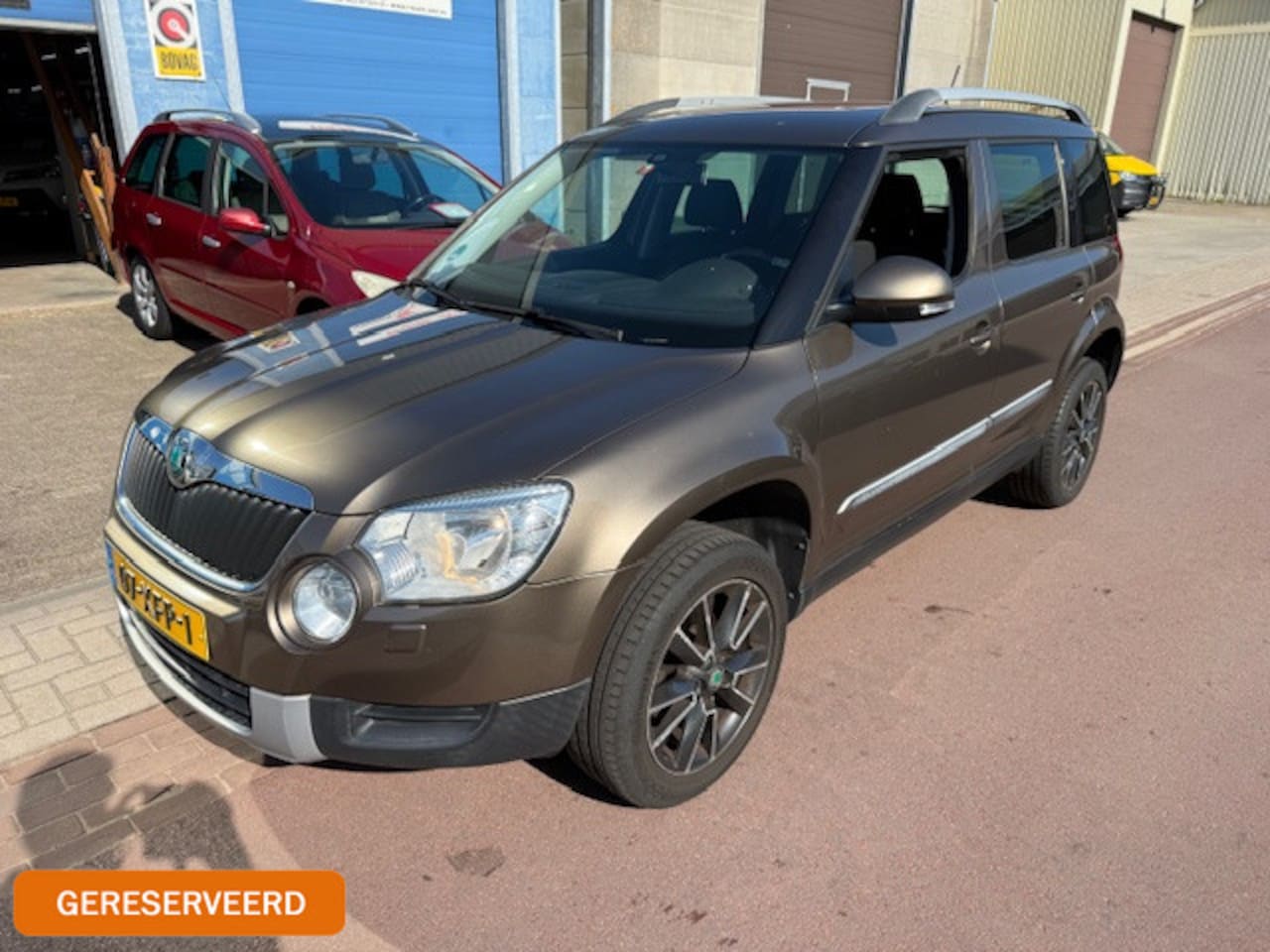 Skoda Yeti - 1.2 TSI Arctic 2012 NAP Export prijs excl. BPM 1e eigenaar met boekjes. 17" LMV, Trekhaak, - AutoWereld.nl