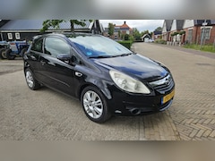 Opel Corsa - 1.2-16V Essentia