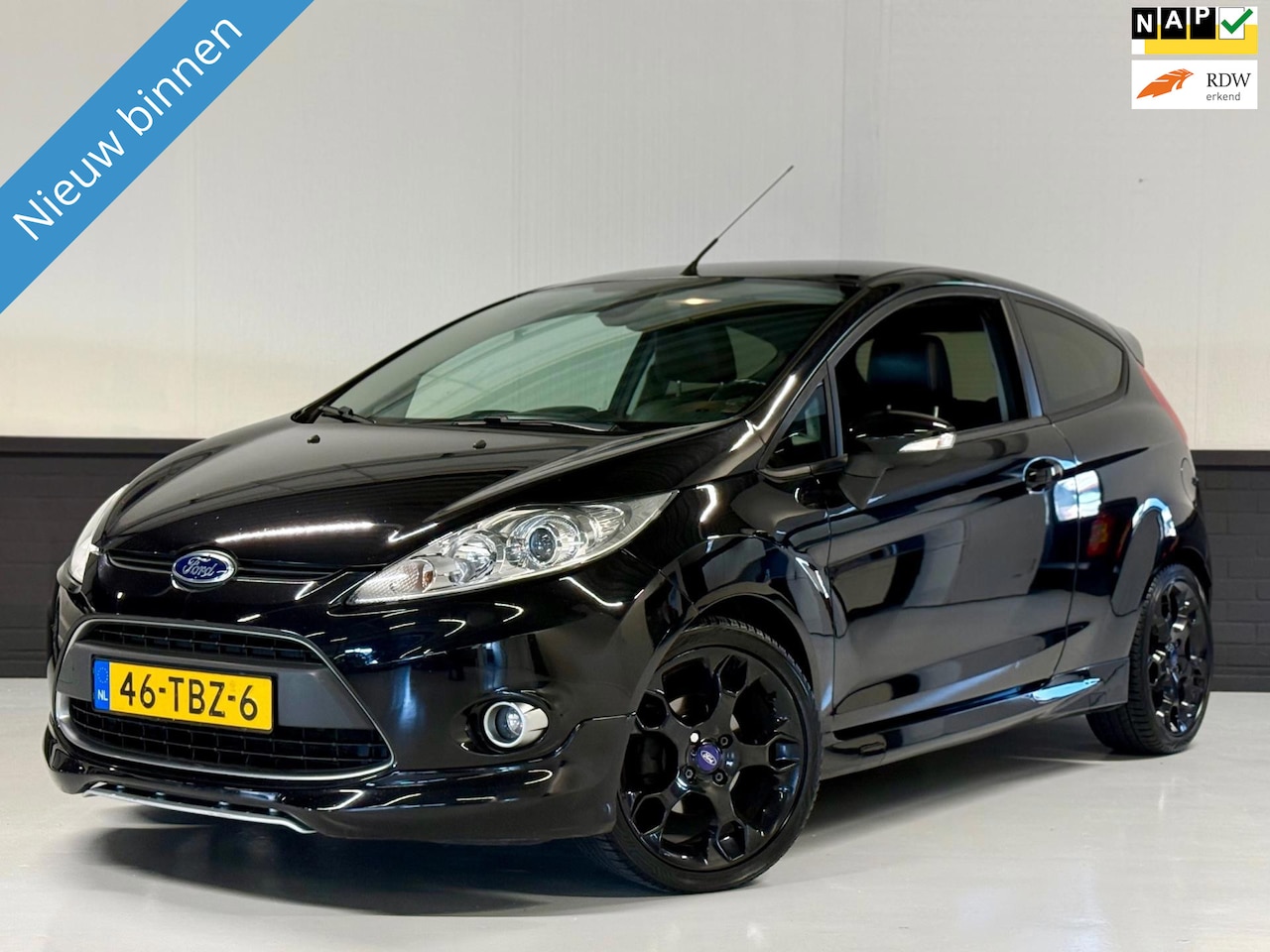 Ford Fiesta - 1.6 135PK Metal sport|Leer |Sportvelgen!! - AutoWereld.nl