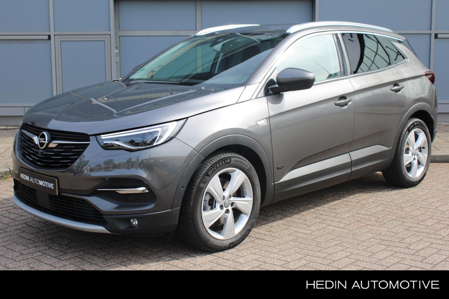 Opel Grandland X - 1.6 Turbo Hybrid Business Elegance Automaat | Camera voor en achter | Navigatie | 1 maal A - AutoWereld.nl