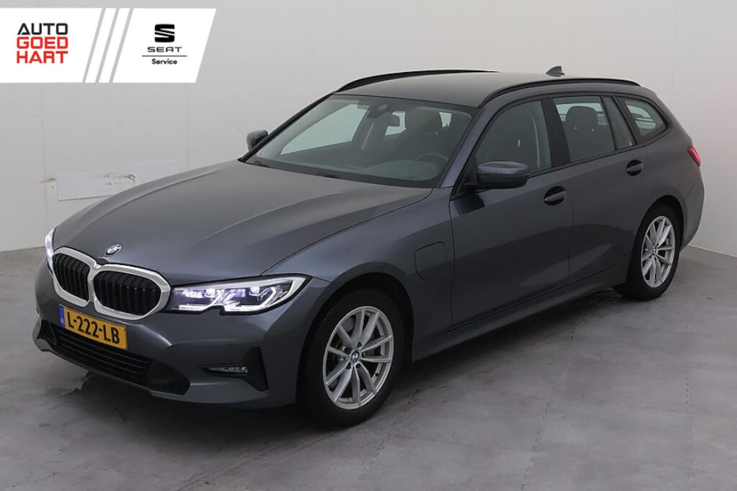 BMW 3-serie Touring - 320e Business Edition Plus Leer Full-Led Virtual-Cockpit - AutoWereld.nl
