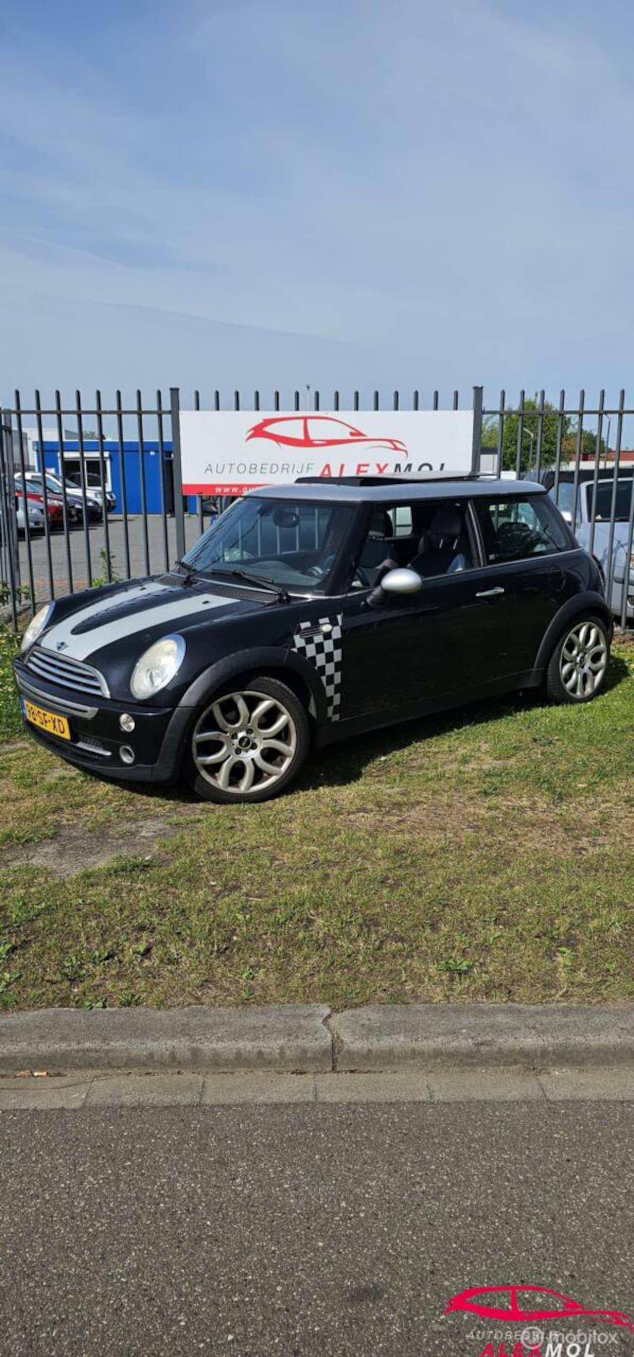 MINI Cooper - Mini 1.6 Park Lane - AutoWereld.nl