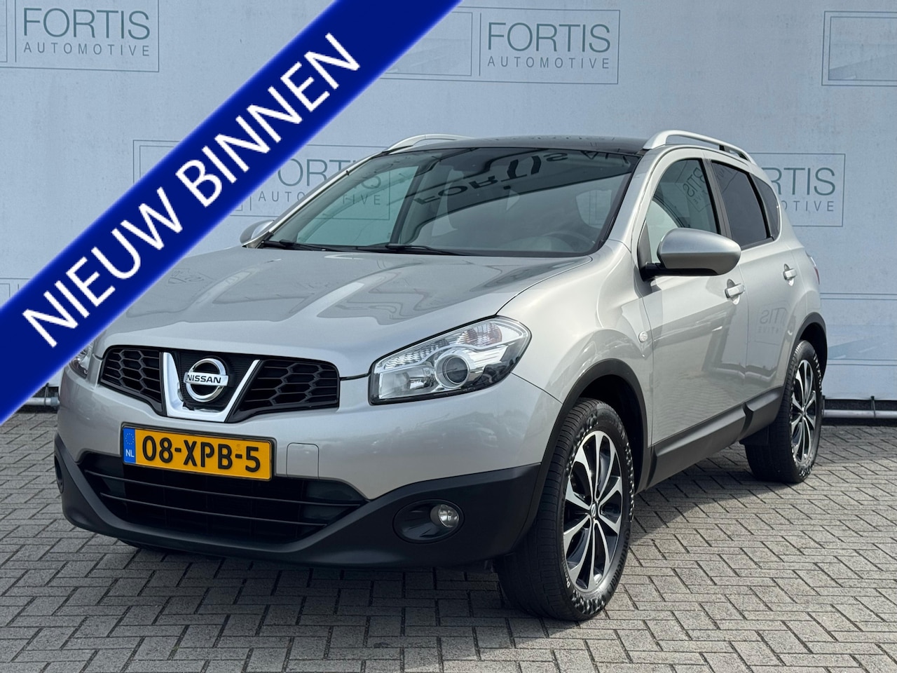 Nissan Qashqai - 1.6 Connect Edition ECC | PANODAK| NAVI - AutoWereld.nl