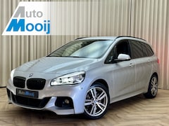 BMW 2-serie Gran Tourer - 220i *M-Sport* Leder / Afn. trekhaak / LED / Navigatie / Cruise Control / ECC Clima / 17''