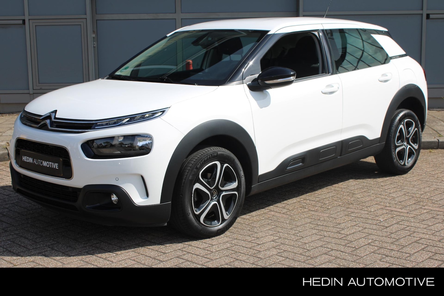 Citroën C4 Cactus - 1.2 PureTech Business Navigatie | Parkpilot voor en achter | Camera - AutoWereld.nl