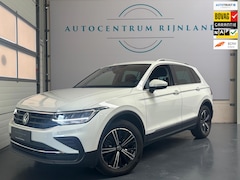 Volkswagen Tiguan - 1.5 TSI Move Business 1 Jaar BOVAG GARANTIE