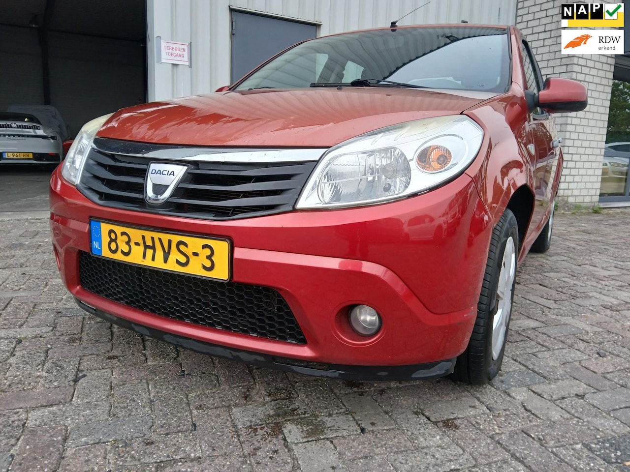 Dacia Sandero - 1.4 Lauréate - Airco - Cruise - Schade - AutoWereld.nl