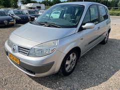 Renault Scénic - 2.0-16V Priv.Luxe