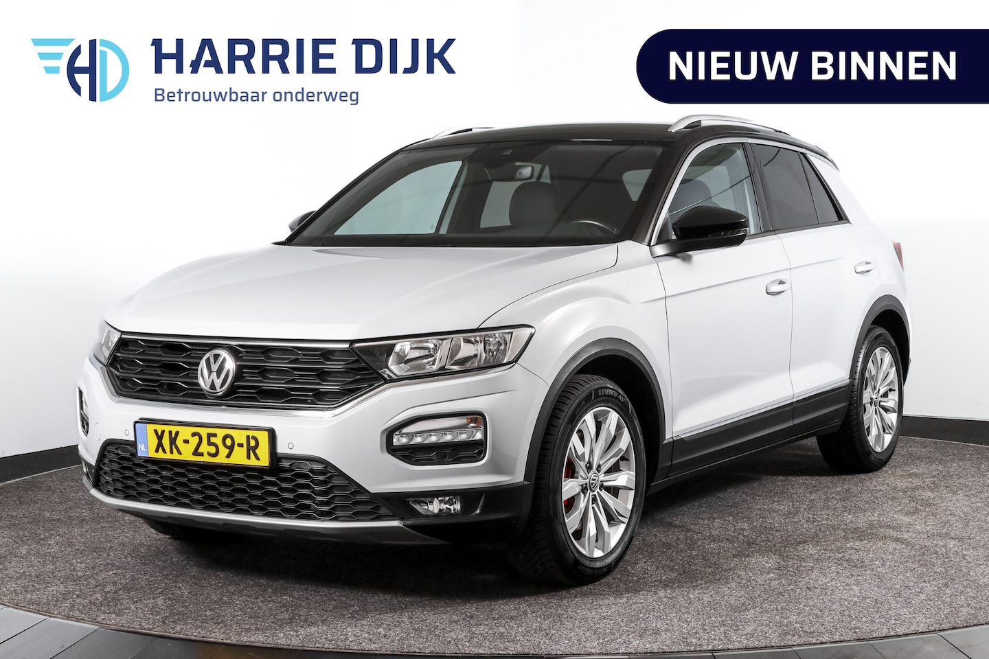 Volkswagen T-Roc - 2.0 TSI 190 PK 4Motion Sport - Automaat | Dig. Cockpit | Cruise Control | Stoelverw. | PDC - AutoWereld.nl
