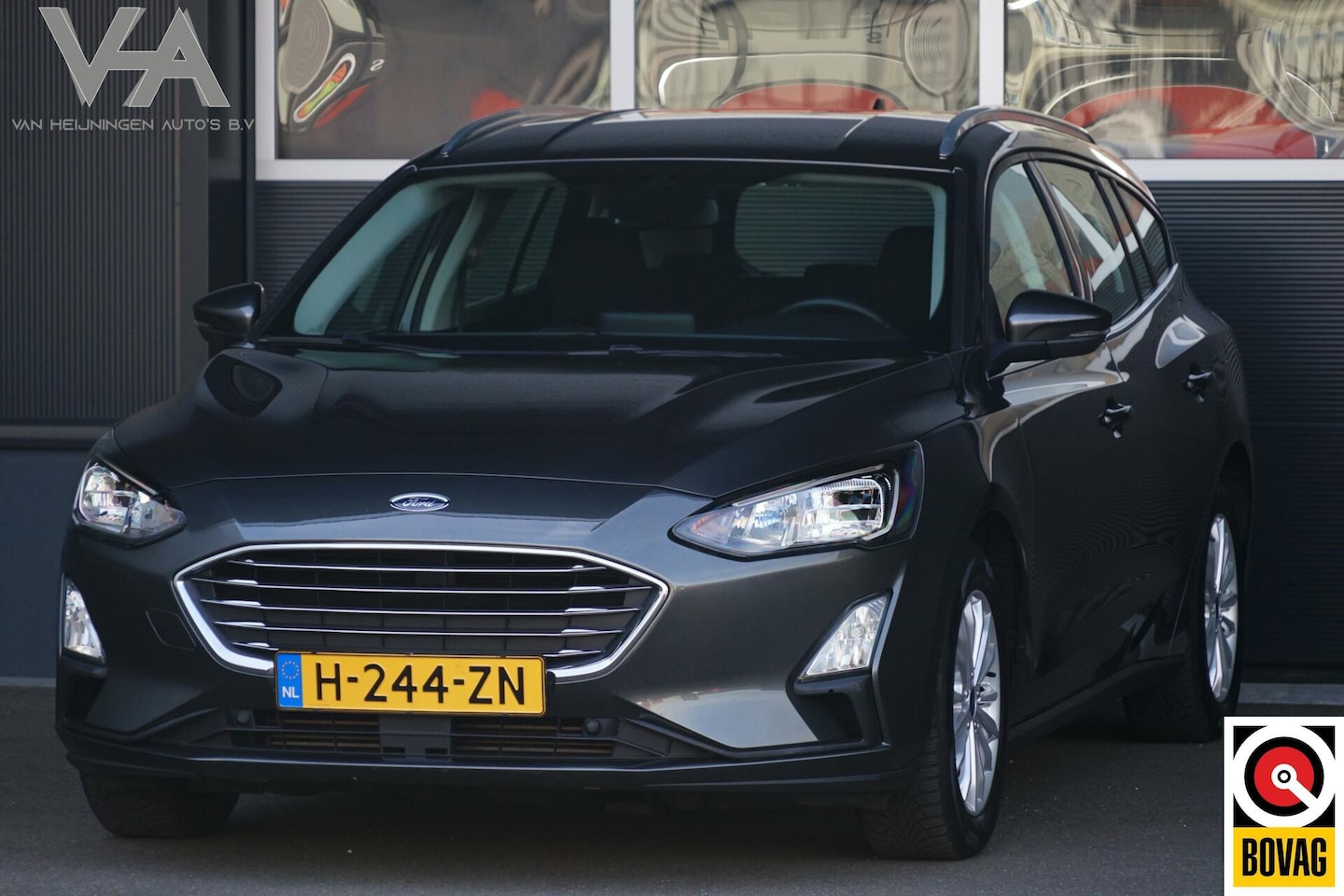 Ford Focus Wagon - 1.0 EcoBoost Titanium Business 1.0 EcoBoost Titanium Business, NL, trekh. - AutoWereld.nl