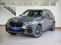 BMW X5 - xDrive45e High Executive 6 Cil. BTW 1 eig. M-Sport Competition 50 years Pano HUD Trekhaak