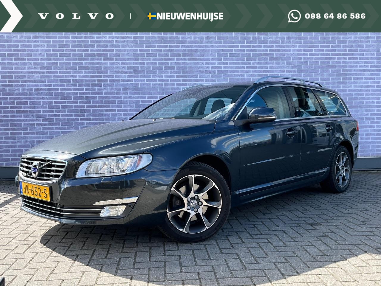 Volvo V70 - 2.0 T4 Polar+ Luxury | Bi-Xenon koplampen | Trekhaak | Niveauregeling | Elektrisch glazen - AutoWereld.nl