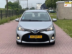 Toyota Yaris - 1.5 Hybrid Lease|LED | NAVI | AUTOMAAT | GOED ONDERHOUD |