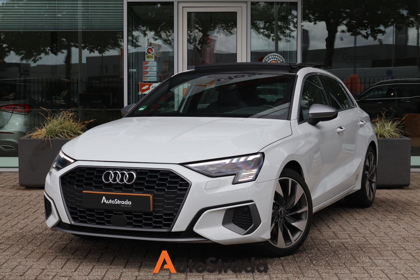 Audi A3 Sportback - 35 TFSI Edition One 150pk I Pano I Carplay I Matrix LED I Navi I DAB I Virtual Cockpit - AutoWereld.nl