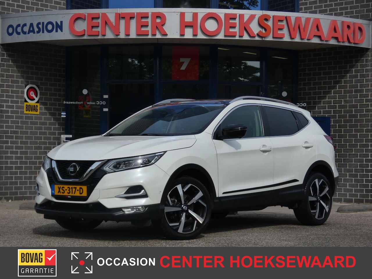 Nissan Qashqai - 1.2 DIG-T 115pk Tekna+ | Panoramadak | Premium Audio | Privacy | Leer | Stoelverwarming | - AutoWereld.nl