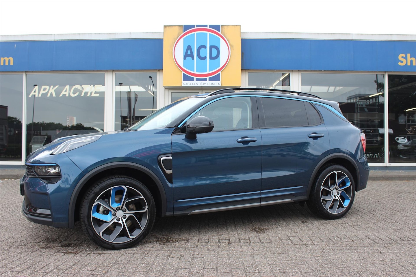Lynk & Co 01 - 1.5 261pk Hybrid PHEV 7DCTH | Orig.NL | Trekhaak | PanoramaDak | 360Camera | AppleCarplay - AutoWereld.nl