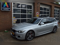 BMW 3-serie Touring - 320i M Sport Line 320i MSp. Exec
