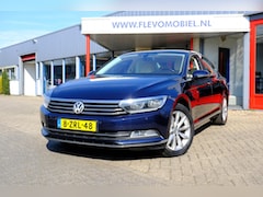 Volkswagen Passat - 1.4 TSI 150pk ACT Highline Navi|Leder-Alcantara|Clima|LMV