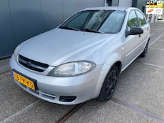 Daewoo Lacetti - 1.4-16V Spirit / nap / scherm / apk / motor 100% / inruilauto / meeneemprijs