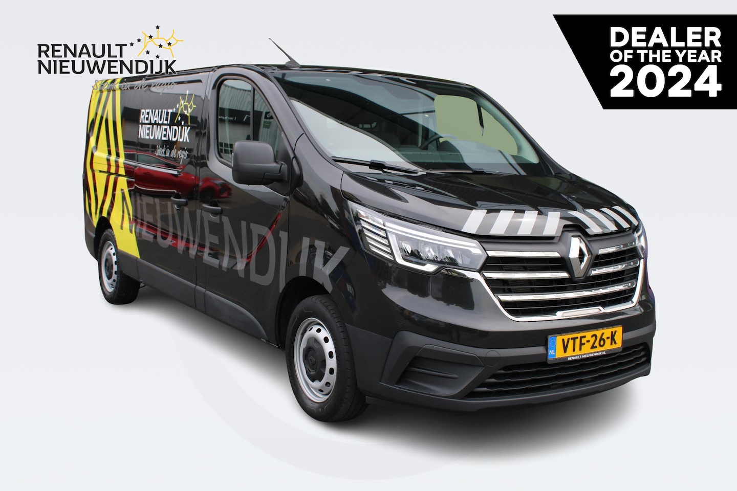 Renault Trafic - 2.0 dCi 130 T30 L2H1 Work Edition / DEMO / LAADVLOER & LATTEN / PARKEERSENSOREN / AIRCO / - AutoWereld.nl