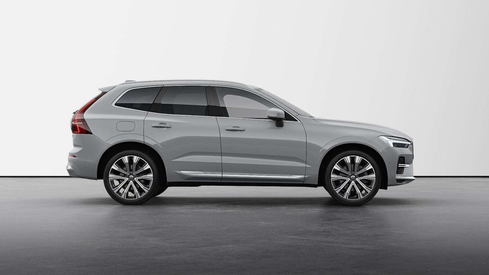 Volvo XC60 - 2.0 Recharge T6 AWD Ultra Bright Direct Leverbaar! - AutoWereld.nl