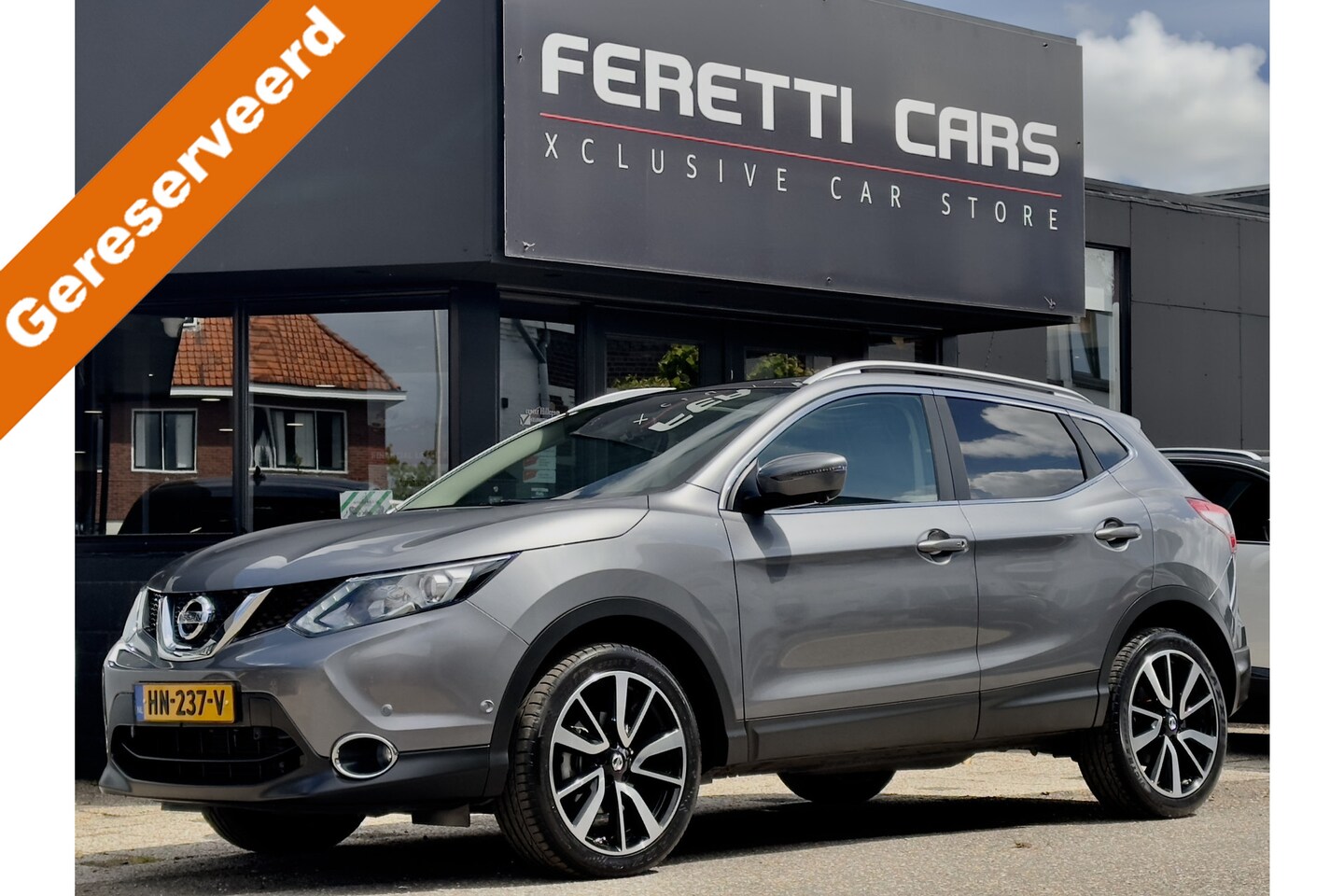 Nissan Qashqai - 1.2 TEKNA AUTOM 72D.KM!! PANODAK LEDER NAVI CAMERA LED LMV PDC - AutoWereld.nl