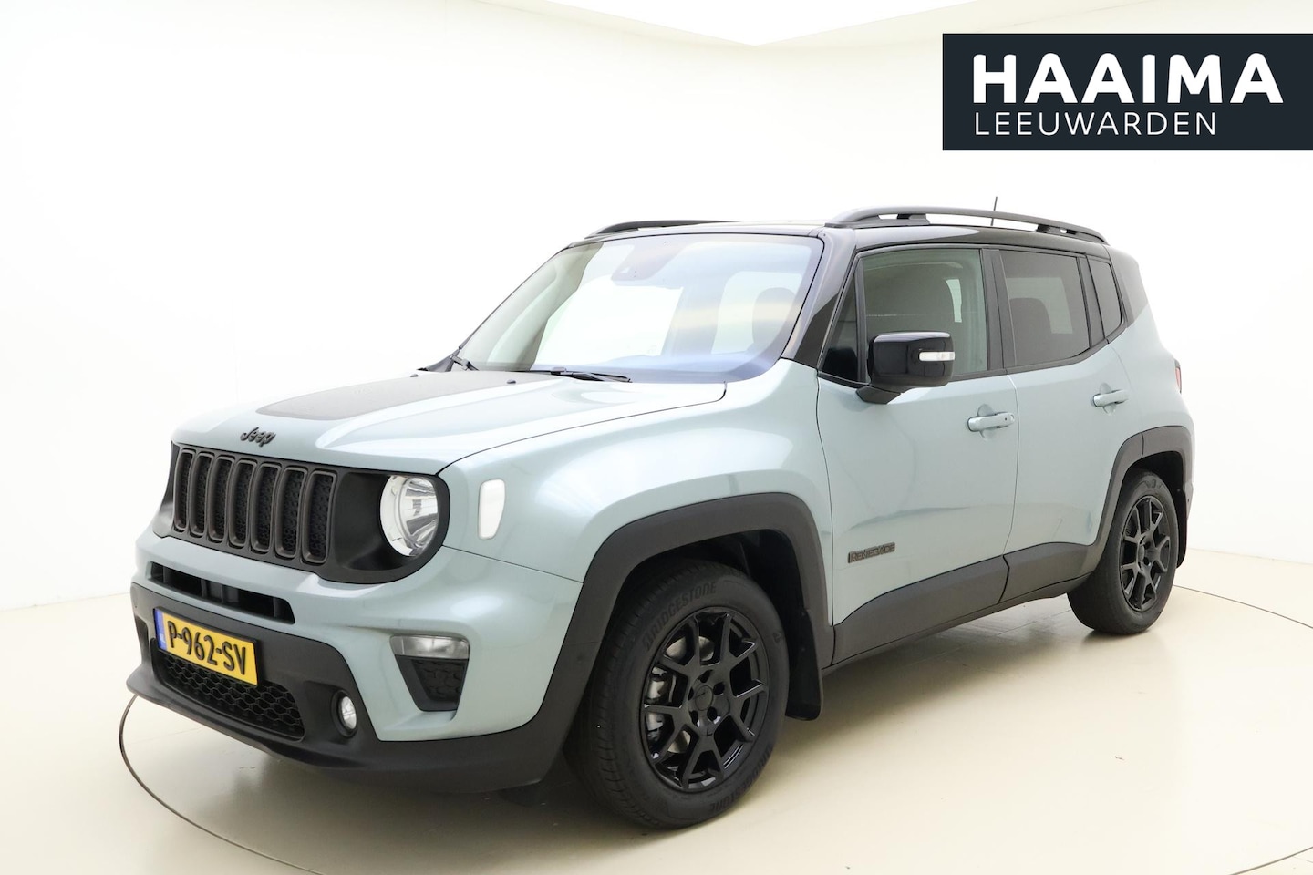 Jeep Renegade - 1.5T e-Hybrid Upland Automaat | Navigatie | Weinig kilometers | Camera | Climate control | - AutoWereld.nl