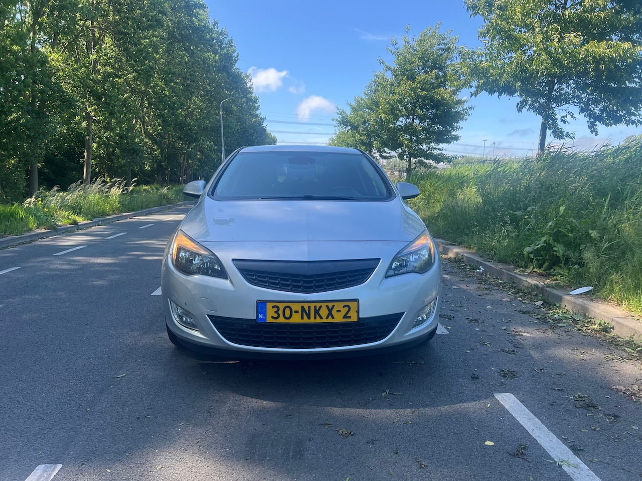 Opel Astra - 1.4 Turbo Edition NAVI,PARKERENSENSOR VOOR,ACHTER - AutoWereld.nl