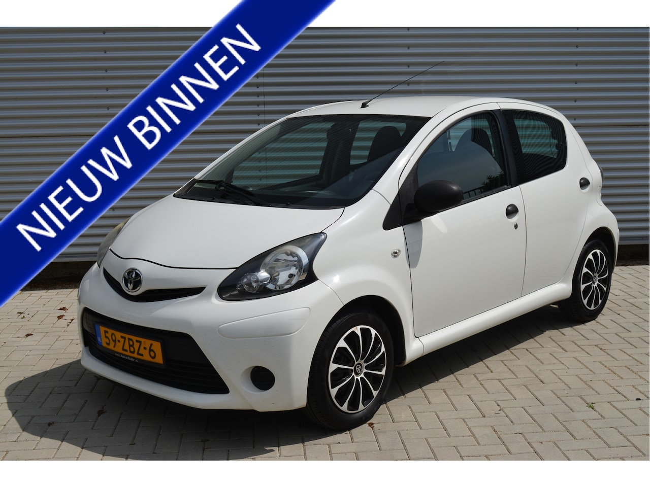Toyota Aygo - 1.0 VVT-i Access | 5 Deurs | Apk 01-08-2026 | N.A.P. | VOOR INFO BEL 0683615472. - AutoWereld.nl