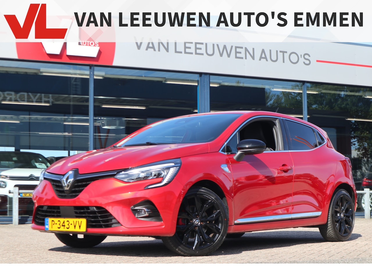 Renault Clio - 1.3 TCe Initiale Paris | Navigatie | Automaat | Stoel/Stuur Verwarming | - AutoWereld.nl