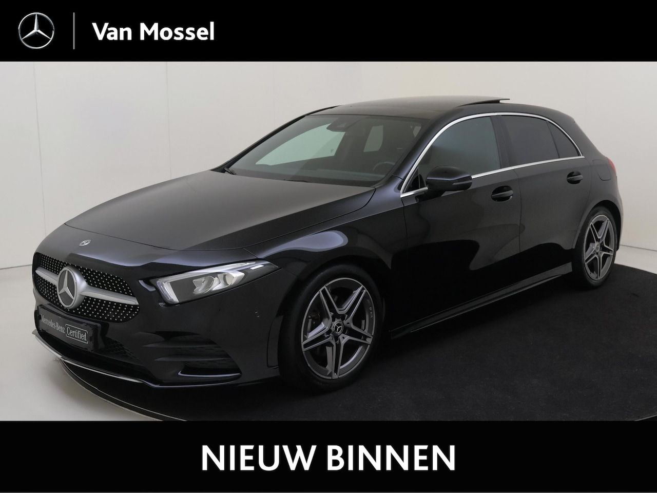 Mercedes-Benz A-klasse - 200 Business Solution AMG /Panoramadak /CarPlay /Achteruitrijcamera - AutoWereld.nl