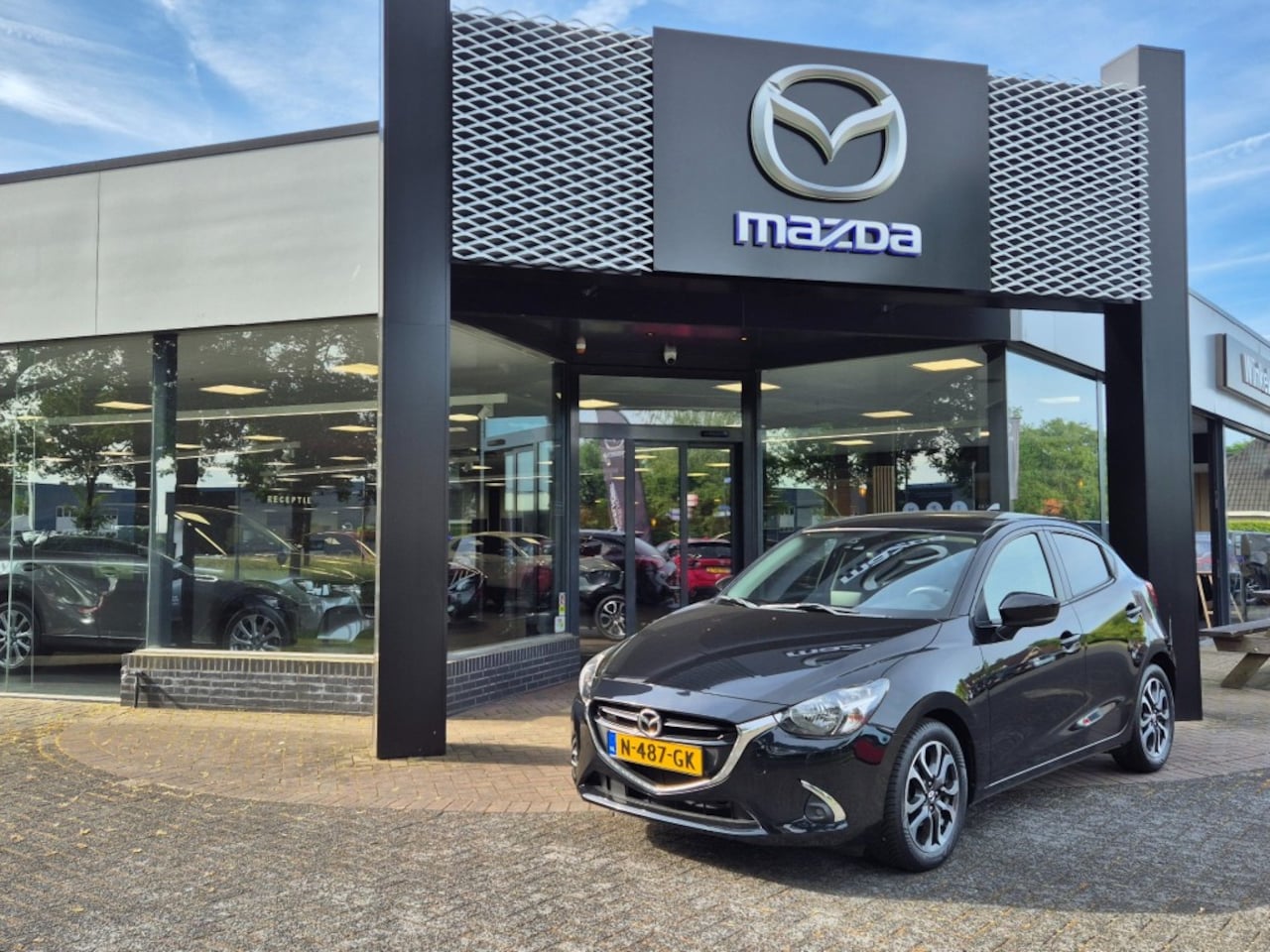 Mazda 2 - SKYACTIV-G 90 GT-M / NAVIGATIE - AutoWereld.nl