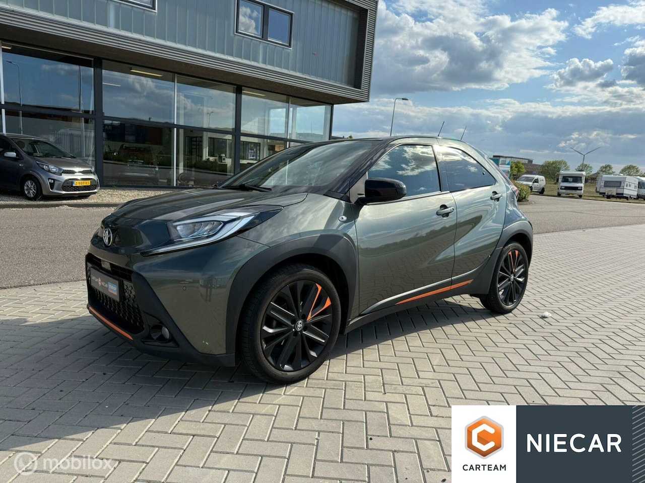 Toyota Aygo X - 1.0 VVT-i S-CVT Limited 1.0 VVT-i S-CVT Limited - AutoWereld.nl