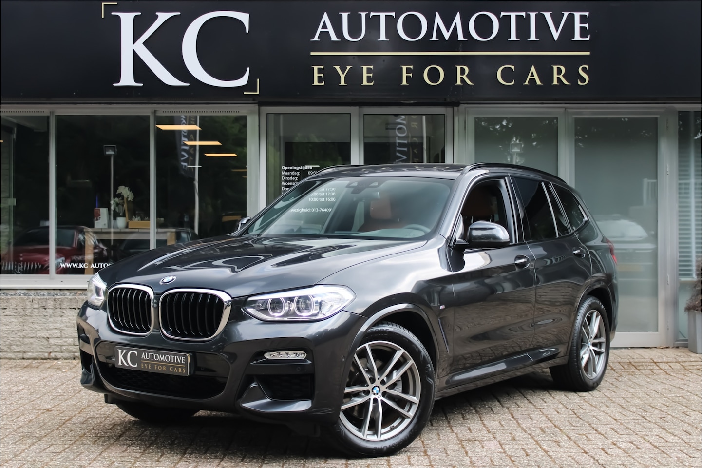 BMW X3 - xDrive20i High M-Sport | Keyless | Trekhaak - AutoWereld.nl