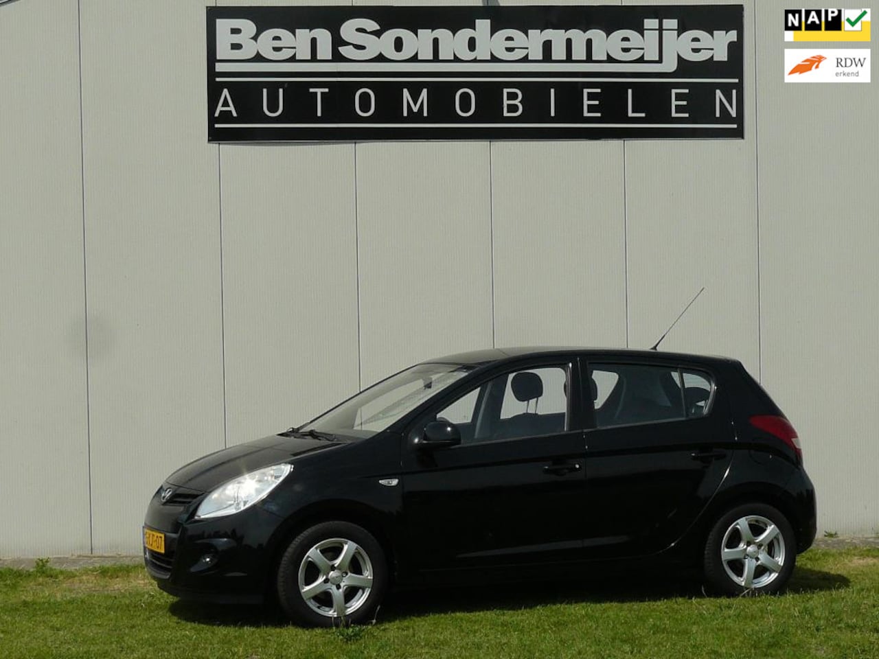 Hyundai i20 - 1.2i Business Edition 1.2i Business Edition - AutoWereld.nl