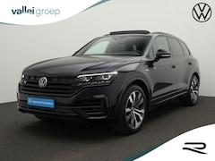 Volkswagen Touareg - 3.0 TSi 462 pk tiptronic eHybrid 4MOTION R-line | Panoramadak | Trekhaak | Puglia leder |