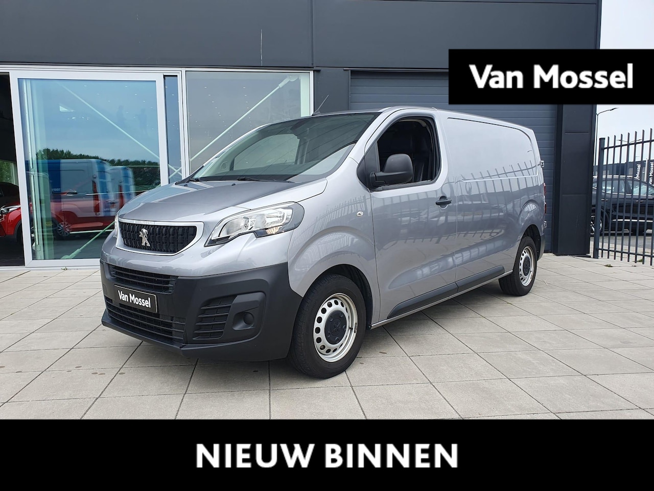 Peugeot Expert - 2.0 BlueHDI 120 Standard Premium 2.0 BlueHDI 120 Standard Premium - AutoWereld.nl