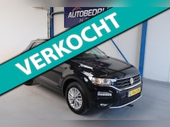 Volkswagen T-Roc - 1.0 TSI Style - N.A.P. Airco, Cruise, PDC, Navi