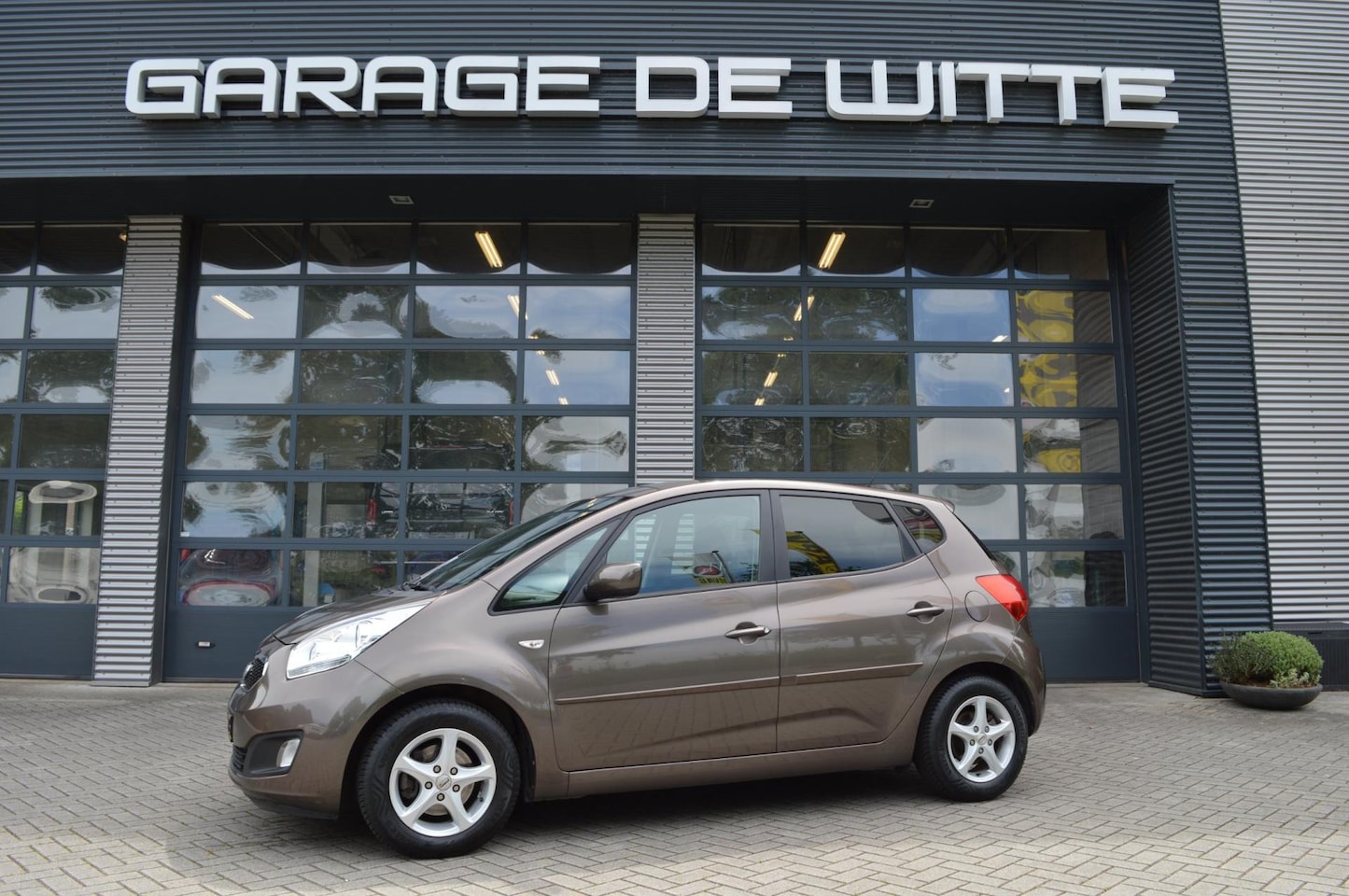 Kia Venga - 1.6 CVVT Plus Pack automaat - AutoWereld.nl