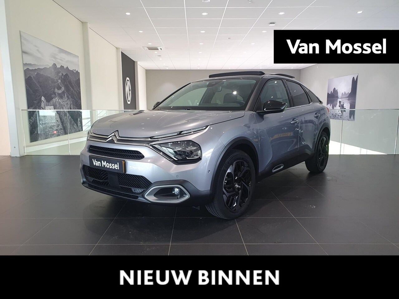 Citroën C4 - 1.2 Puretech Shine AFNEEMBARE TREKHAAK + PANORAMISCH SCHUIFKANTELDAK - AutoWereld.nl