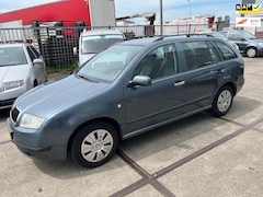 Skoda Fabia Combi - 1.4-16V Choice