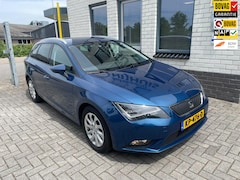 Seat Leon ST - 1.0 EcoTSI Style Connect / Trekhaak / Camera / PDC V+A / Telefoon / Navigatie / Cruise Con