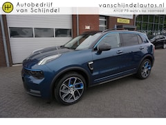 Lynk & Co 01 - 1.5 261PK DECEMBER 2022 4X ALL SEASON BANDEN 360CAMERA 6, 6KWH LADEN PANORAMADAK FULL LED