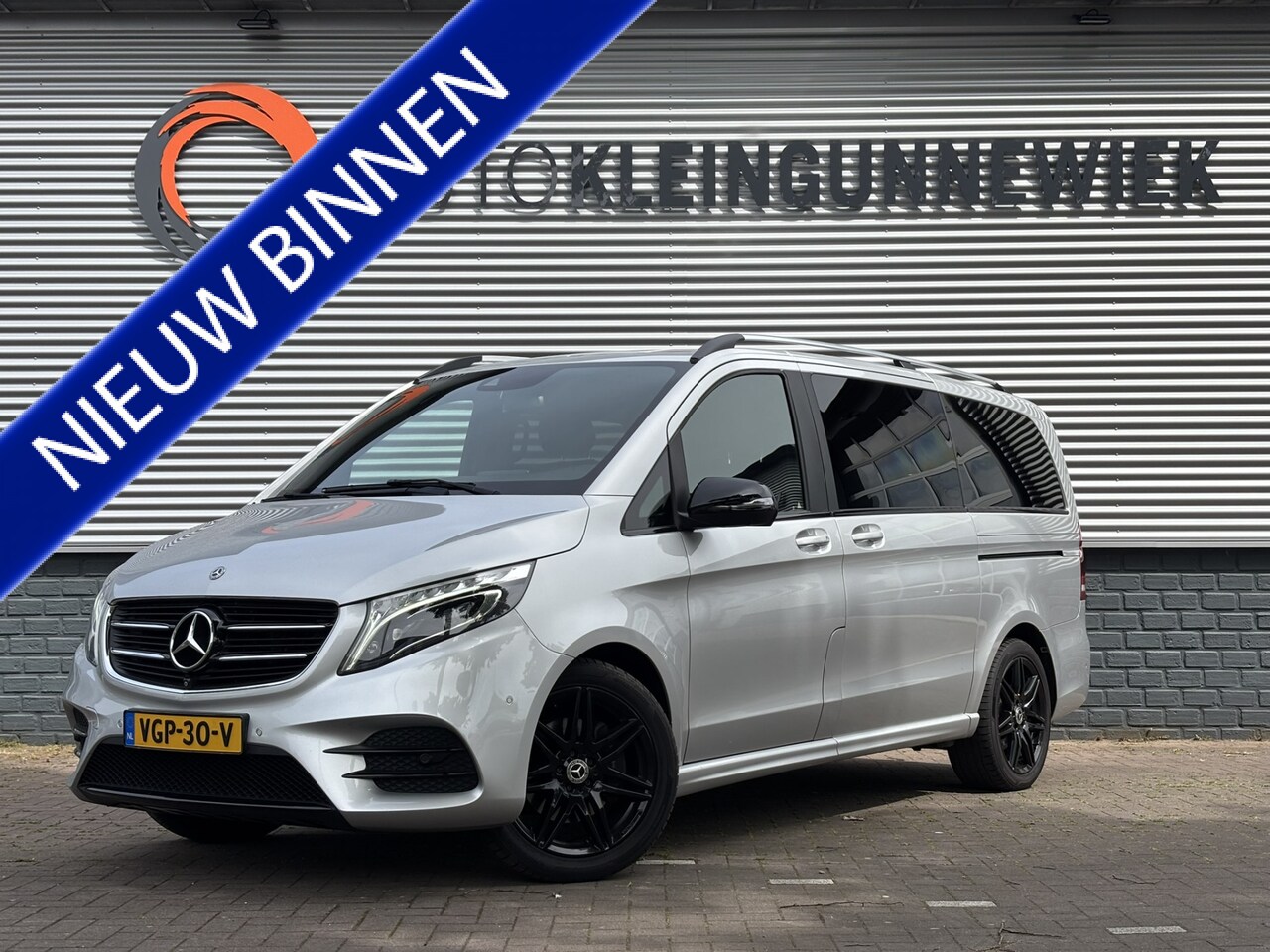 Mercedes-Benz V-klasse - 250d Lang DC Avantgarde / Navi / Dubbel Cabine / Stoelverwarming / Burmester Audio / Trekh - AutoWereld.nl