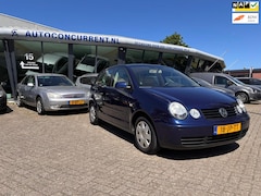 Volkswagen Polo - 1.4-16V Highline, Automaat, Airco, Nieuwe APK, Inruil mogelijk