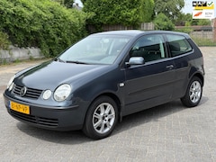 Volkswagen Polo - 1.4-16V Comfortline|Airco|Radio|Apk|Cruise control